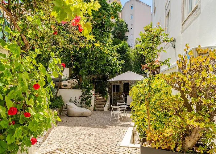 Fragrant Garden Apartment